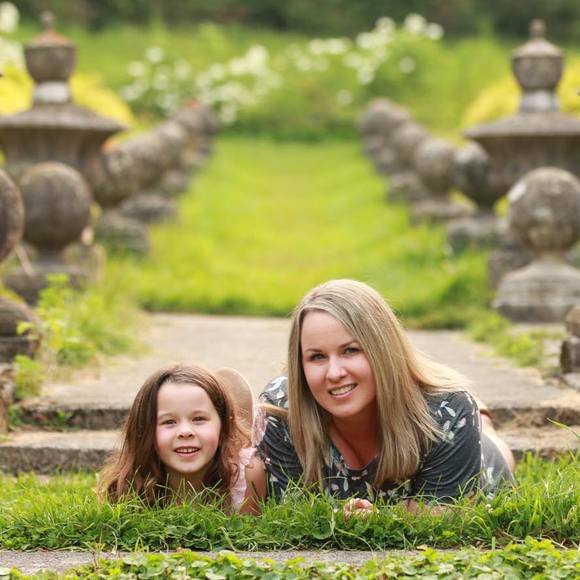 Meet your Posher, Melissa - Picture 1 of 1